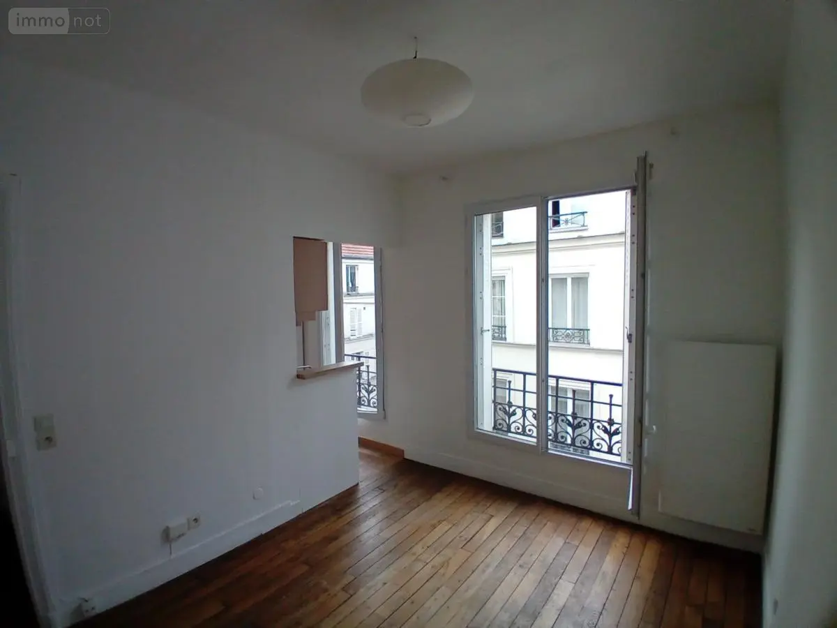 Appartement a vendre Paris 18e Arrondissement 75018 Paris 75 28 m2 2 pièces 307420 euros 72126-3066 001