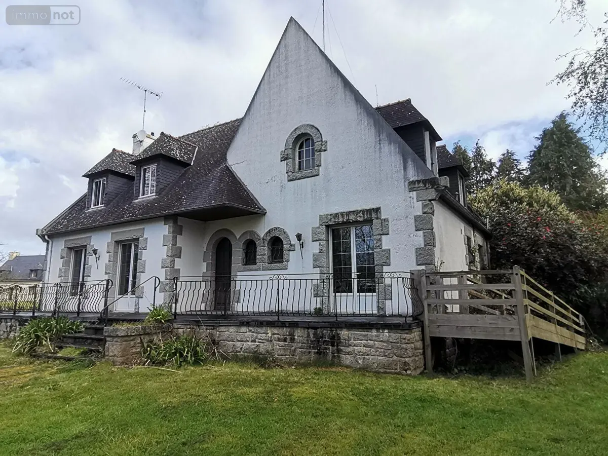 Maison a vendre Epiniac 35120 Ille-et-Vilaine 35 179 m2 8 pièces 366800 euros 048-V1334M 001