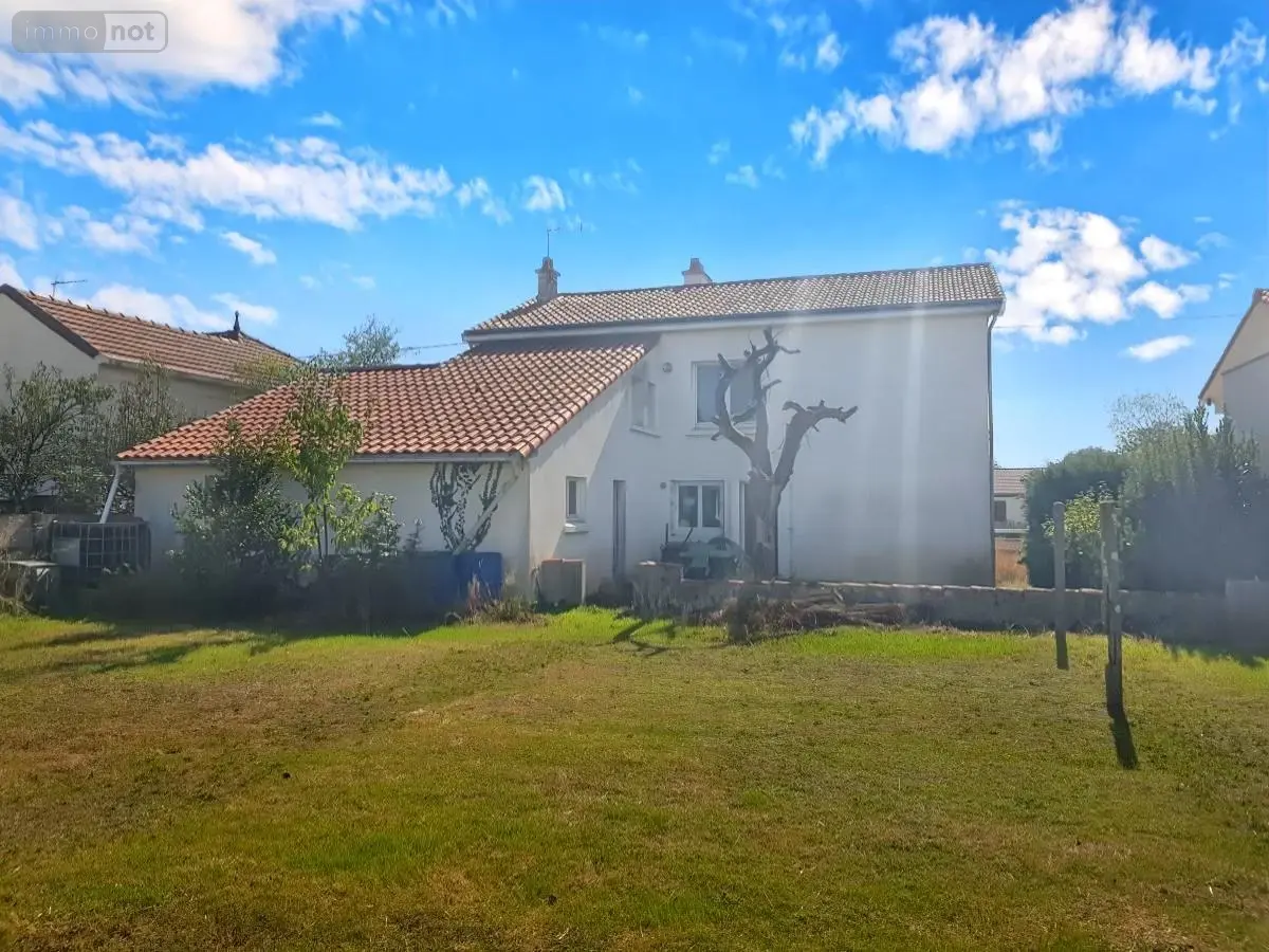 Maison a vendre Gorges 44190 Loire-Atlantique 44 137 m2 8 pièces 262500 euros 44042-106 001