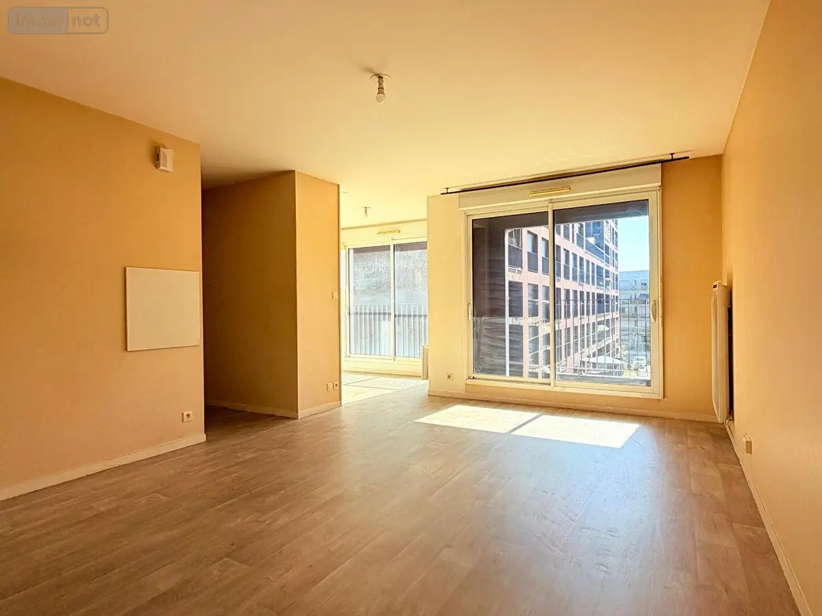 Appartement a vendre Saint-Jacques-de-la-Lande 35136 Ille-et-Vilaine 35 60 m2 3 pièces 146720 euros 001-494 001