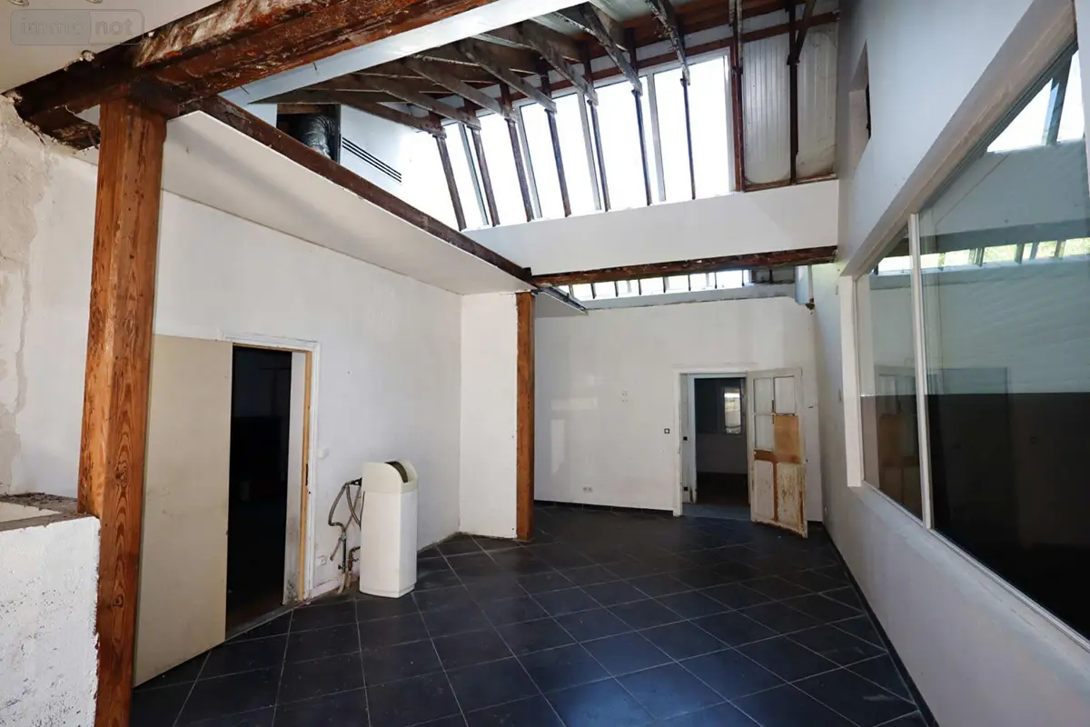 Divers a vendre Brionne 27800 Eure 27 220 m2 8 pièces 149000 euros 179 001