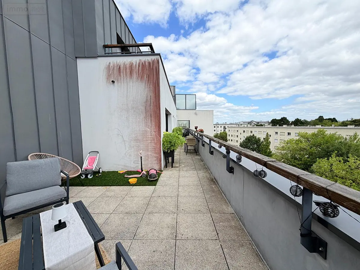 Appartement a vendre Rennes 35000 Ille-et-Vilaine 35 73 m2 3 pièces 291050 euros 192 001