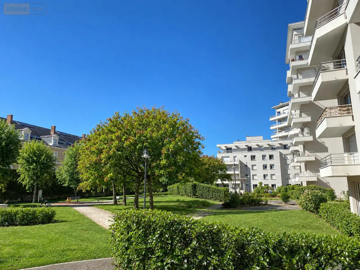 Appartement a vendre Rennes 35000 Ille-et-Vilaine 35 48 m2 2 pièces 199120 euros 048-V1372M 001