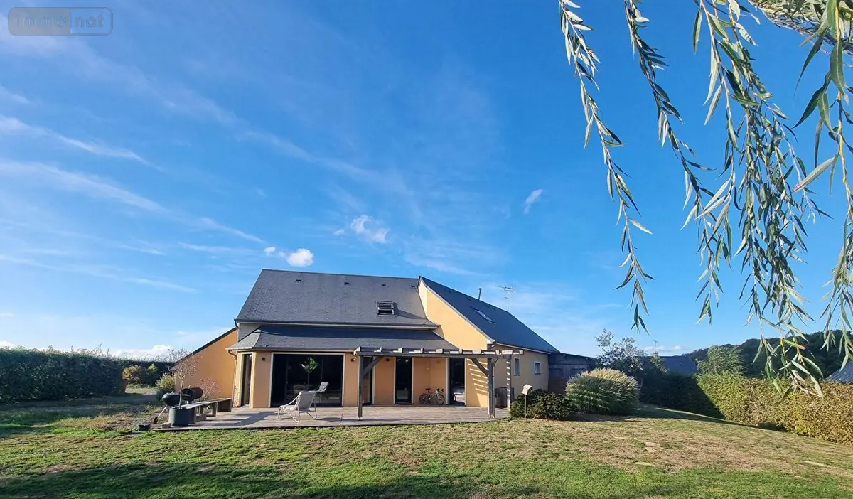 Maison a vendre Isigny-le-Buat 50540 Manche 50 135 m2 6 pièces 292840 euros MA649 001