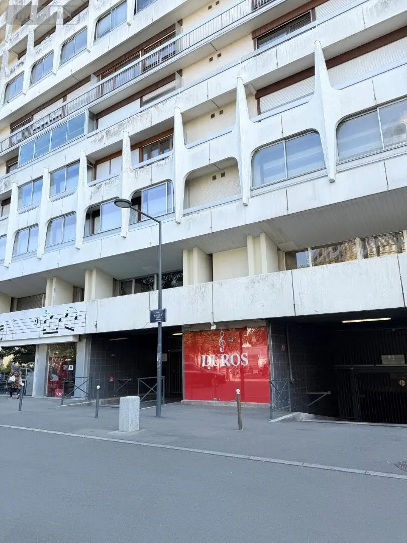 Garage et parking a vendre Rennes 35000 Ille-et-Vilaine 35 24500 euros 001-515 001