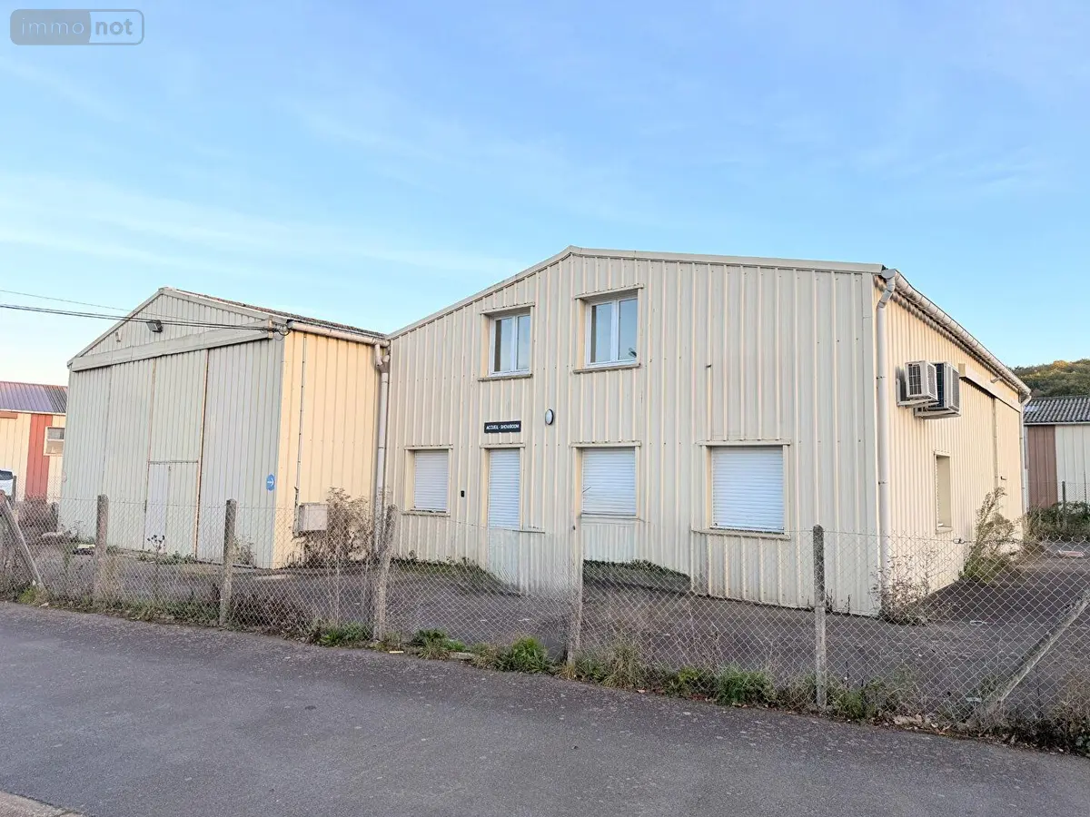 Divers a vendre Montfort-sur-Meu 35160 Ille-et-Vilaine 35 320 m2 4 pièces 272200 euros 048-V1383M 001
