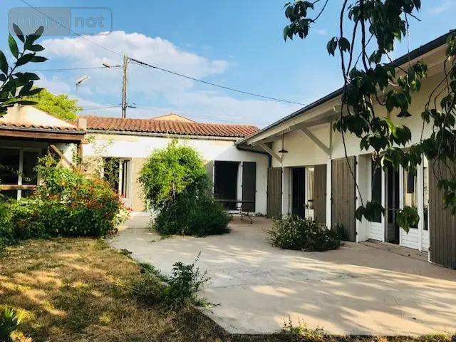 Maison a vendre Tonnay-Charente 17430 Charente-Maritime 17 140 m2 272480 euros 17050-389 001