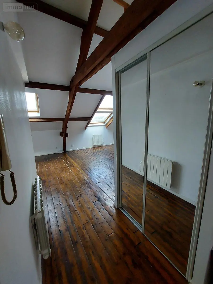 Location appartement Reims 51100 Marne 51 47 m2 3 pièces 790 euros 51046-L558 001