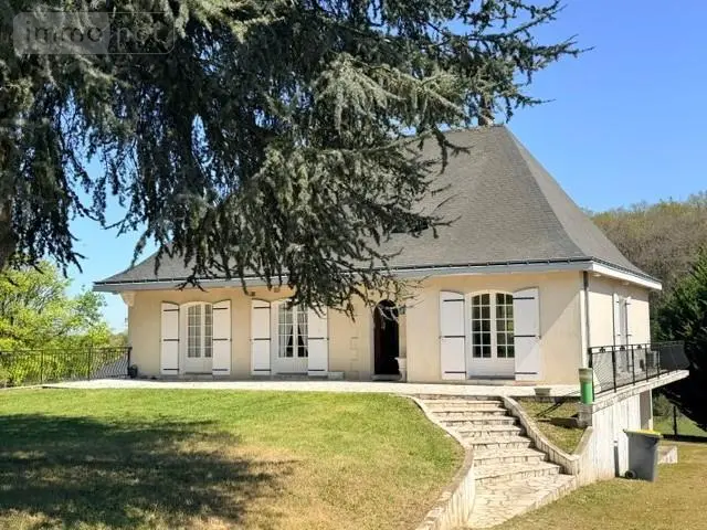 Maison a vendre Saint-Hilaire-Saint-Florent 49400 Maine-et-Loire 49 170 m2 5 pièces 278600 euros 49105-936 001
