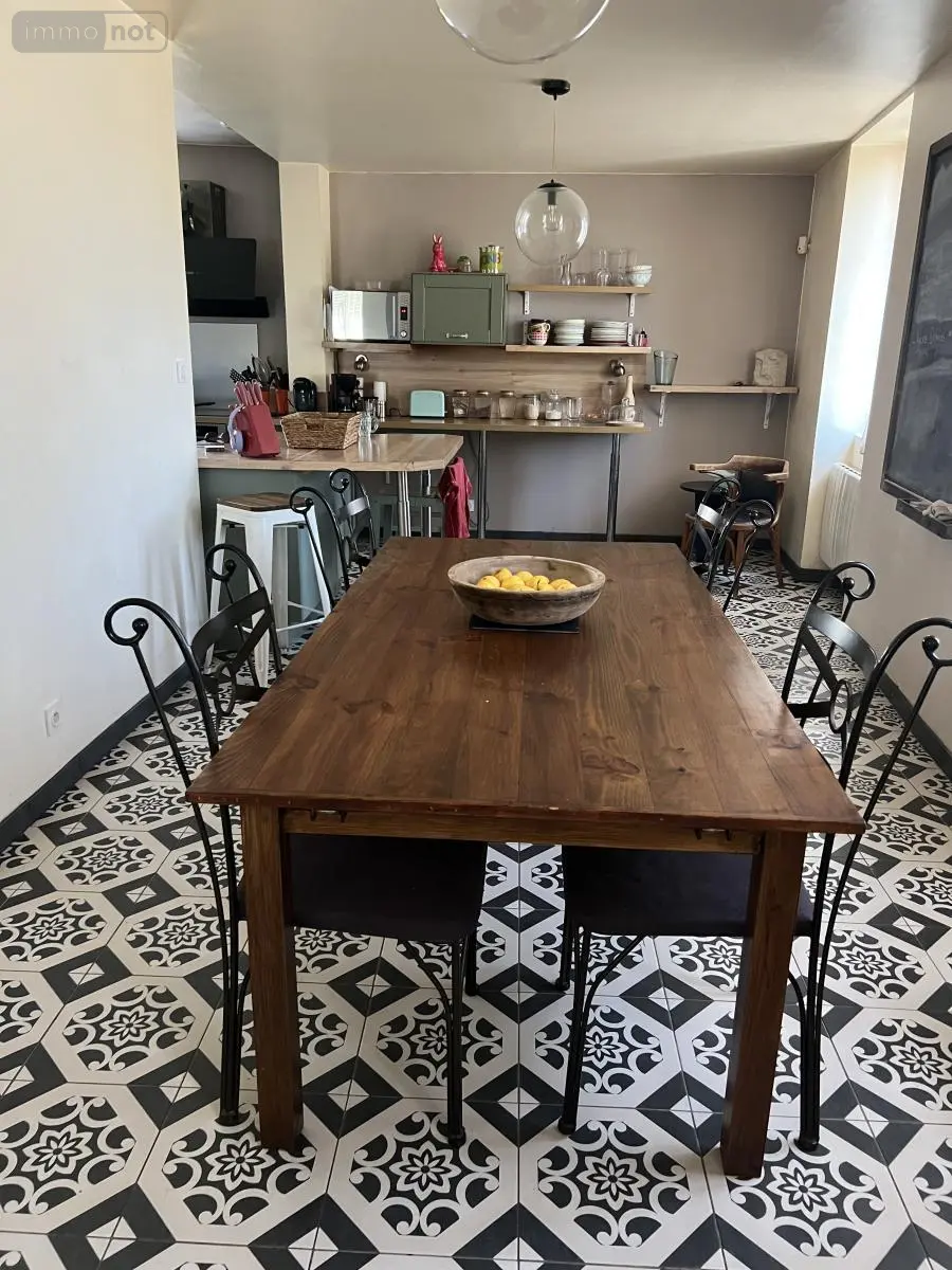 Maison a vendre Seiches-sur-le-Loir 49140 Maine-et-Loire 49 128 m2 6 pièces 219450 euros 49050-555 001
