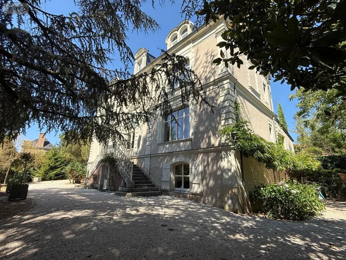 Maison a vendre Savennières 49170 Maine-et-Loire 49 407 m2 7 pièces 1467200 euros 49012-2101 001