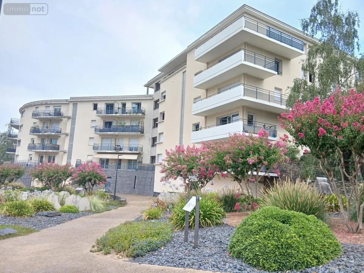 Appartement a vendre Angers 49000 Maine-et-Loire 49 100 m2 4 pièces 331850 euros 49039-1117 001