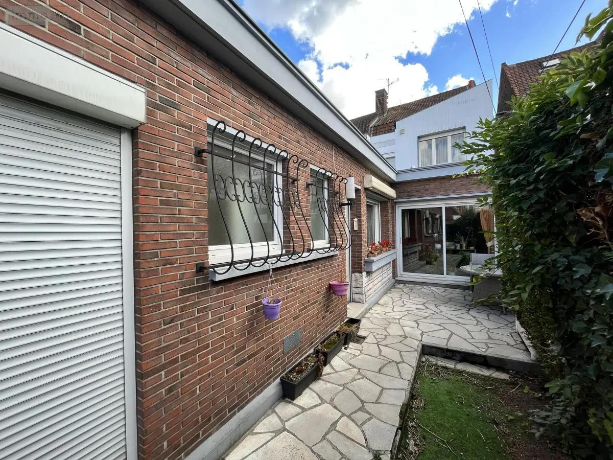 Maison a vendre Hénin-Beaumont 62110 Pas-de-Calais 62 185 m2 5 pièces 168400 euros 62165-28 001