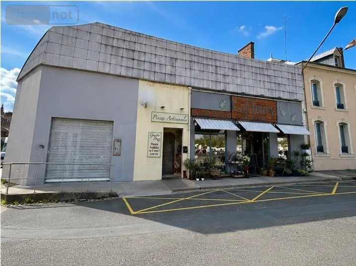 Fonds et murs commerciaux a vendre Beaumont-sur-Sarthe 72170 Sarthe 72 678 m2 302240 euros 72126-3203 001