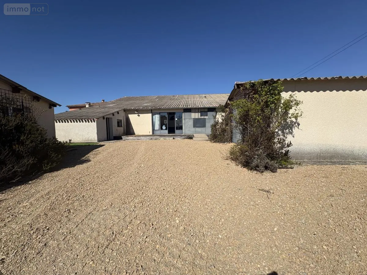Divers a vendre Forcalquier 04300 Alpes-de-Haute-Provence 04 165 m2 3 pièces 188640 euros 04022-129 001