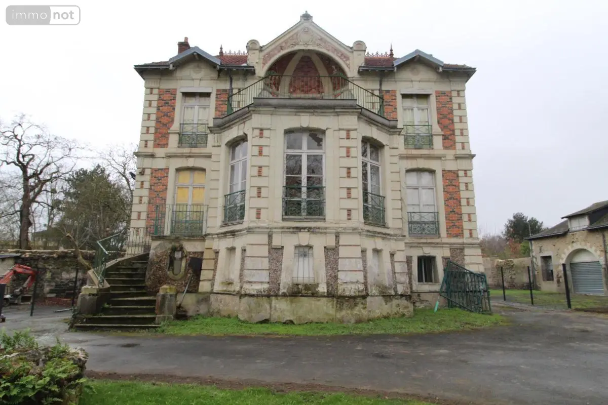 Maison a vendre Angers 49100 Maine-et-Loire 49 250 m2 9 pièces 550200 euros 49009-1424 001