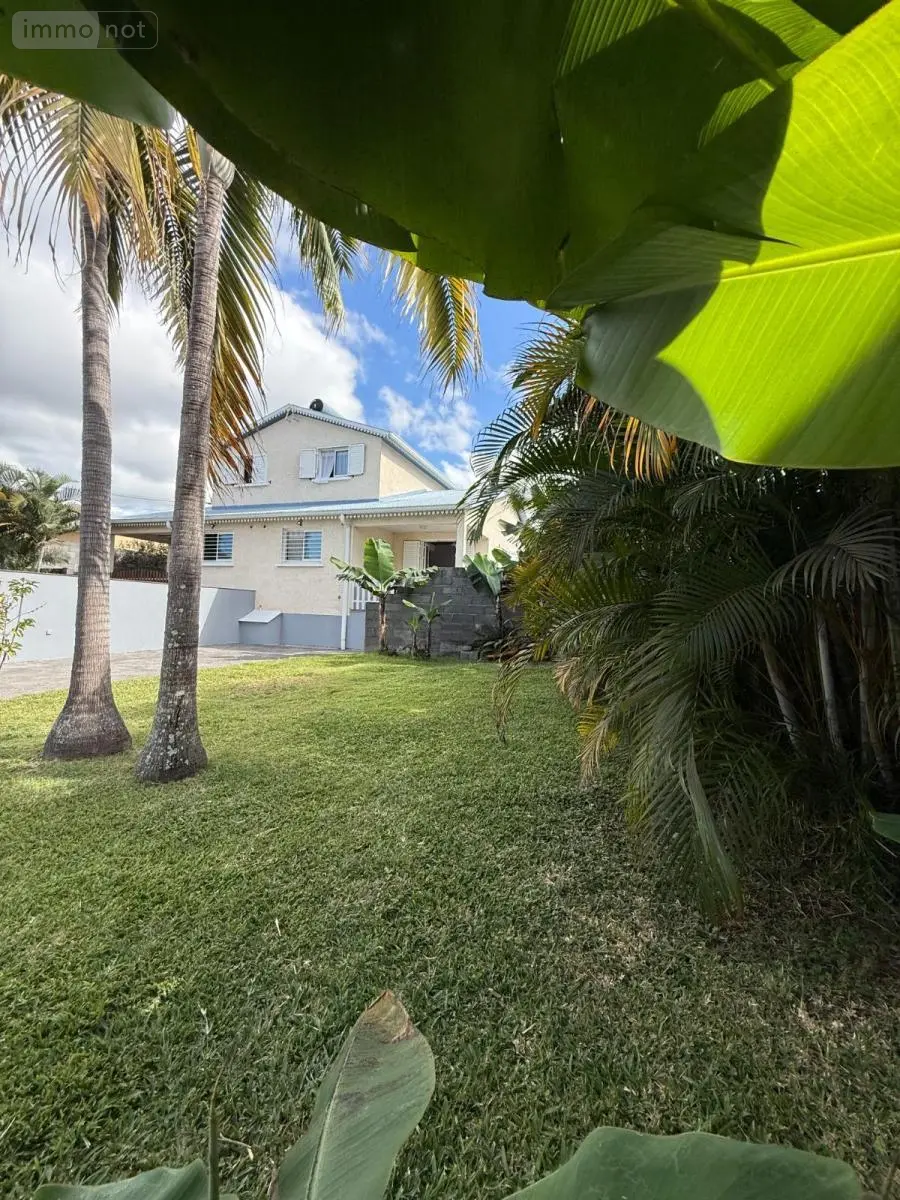 Maison a vendre Saint-Pierre 97410 La Réunion 974 72 m2 4 pièces 288750 euros 97410-738 001