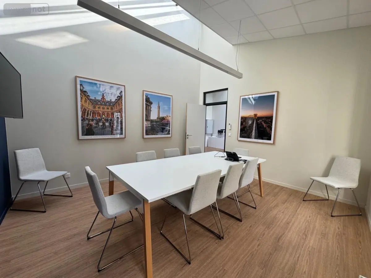 Location fonds et murs commerciaux Lille 59000 Nord 59 110 m2 2990 euros 59007-L90 001
