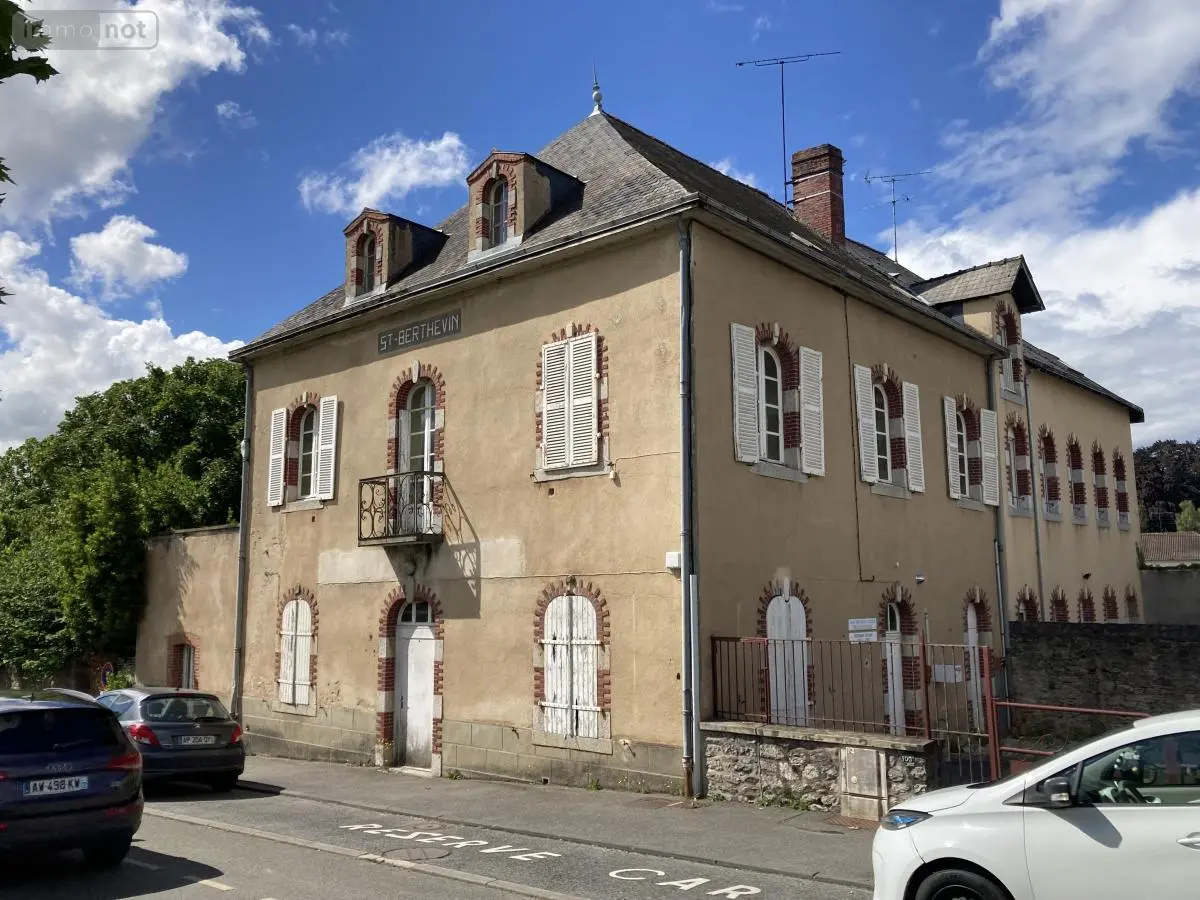 Divers a vendre Saint-Berthevin 53940 Mayenne 53 264 m2 125760 euros 53007-2201 001
