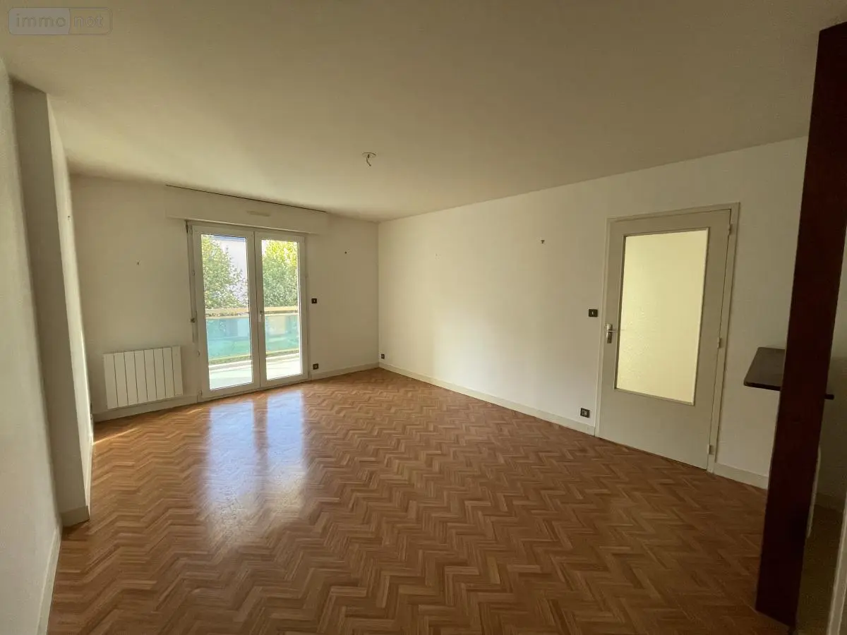 Location appartement Saint-Malo 35400 Ille-et-Vilaine 35 46 m2 610 euros 35084-L380 001