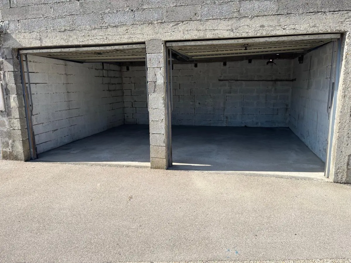 Location garage et parking Saint-Laurent-Blangy 62223 Pas-de-Calais 62 24 m2 150 euros 62001-L34 001