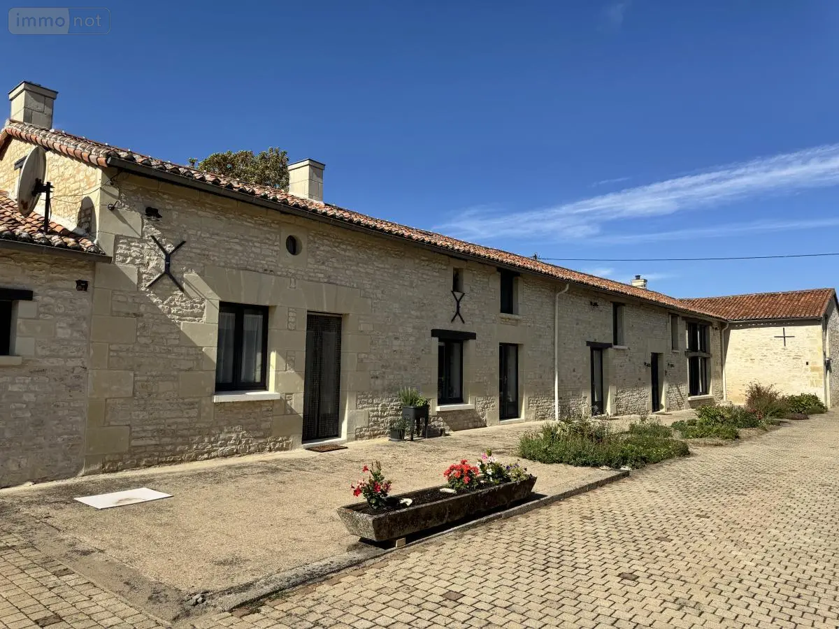 Maison a vendre Sammarçolles 86200 Vienne 86 272 m2 7 pièces 397300 euros 37094-53 001