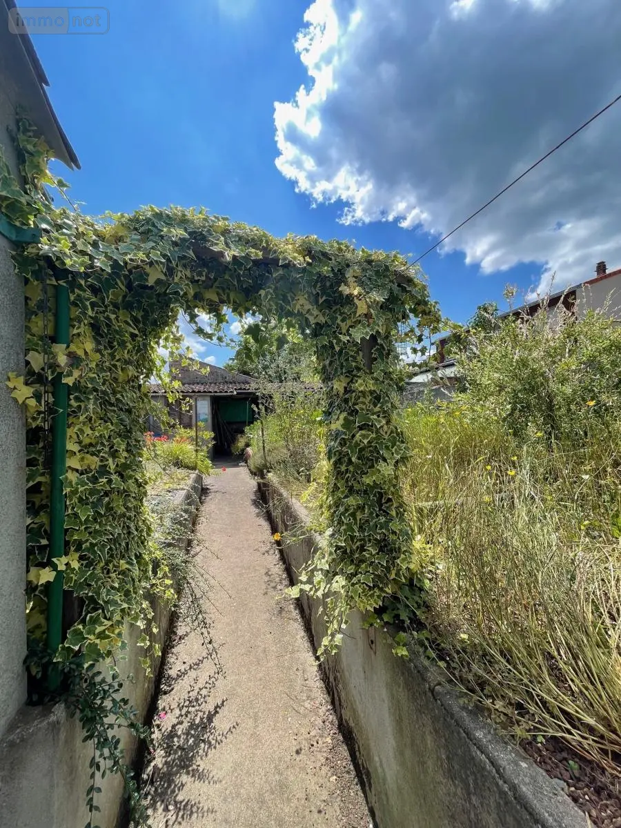 Maison a vendre Toutlemonde 49360 Maine-et-Loire 49 176 m2 5 pièces 136500 euros 49055-31 001