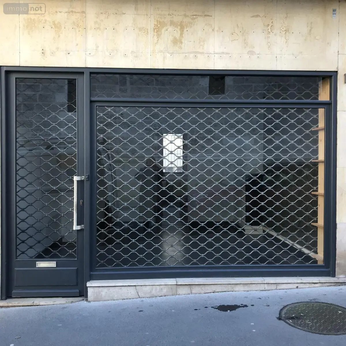 Location fonds et murs commerciaux Rouen 76000 Seine-Maritime 76 27 m2 875 euros 76012-L6 001