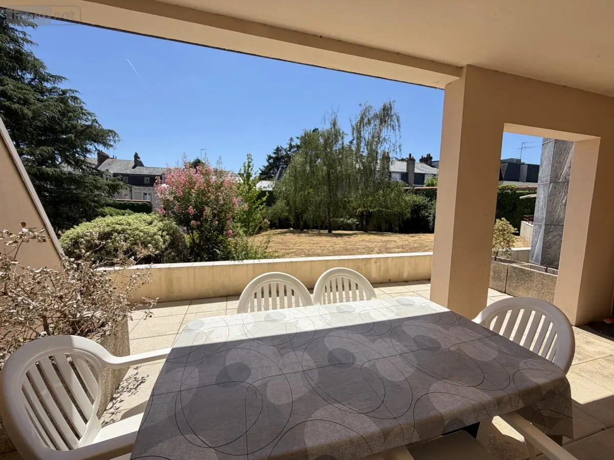 Appartement a vendre Cholet 49300 Maine-et-Loire 49 77 m2 3 pièces 220350 euros 49055-104 001