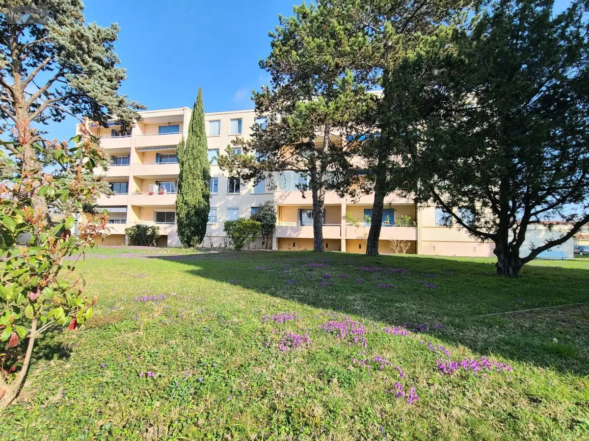 Appartement a vendre Pierrelatte 26700 Drôme 26 76 m2 4 pièces 120000 euros 26060-825 001