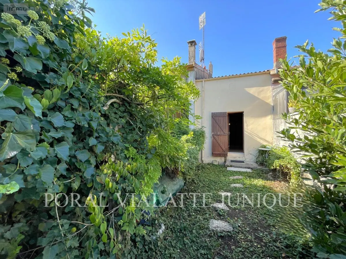 Maison a vendre Ambérieu-en-Bugey 01500 Ain 01 62 m2 2 pièces 117000 euros 01031-1298 001