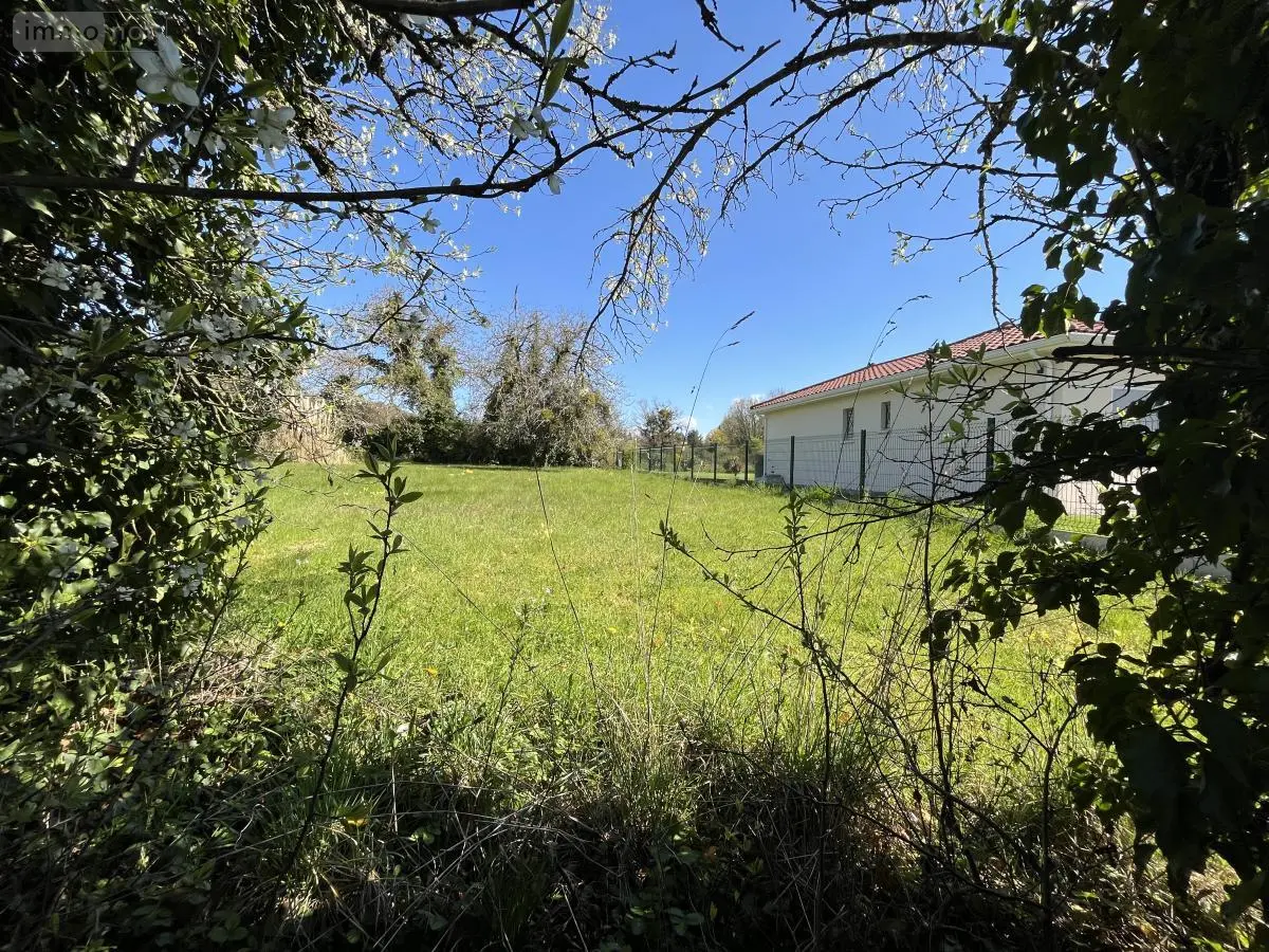 Terrain a batir a vendre Châtillon-la-Palud 01320 Ain 01 112000 euros 01067-967 001