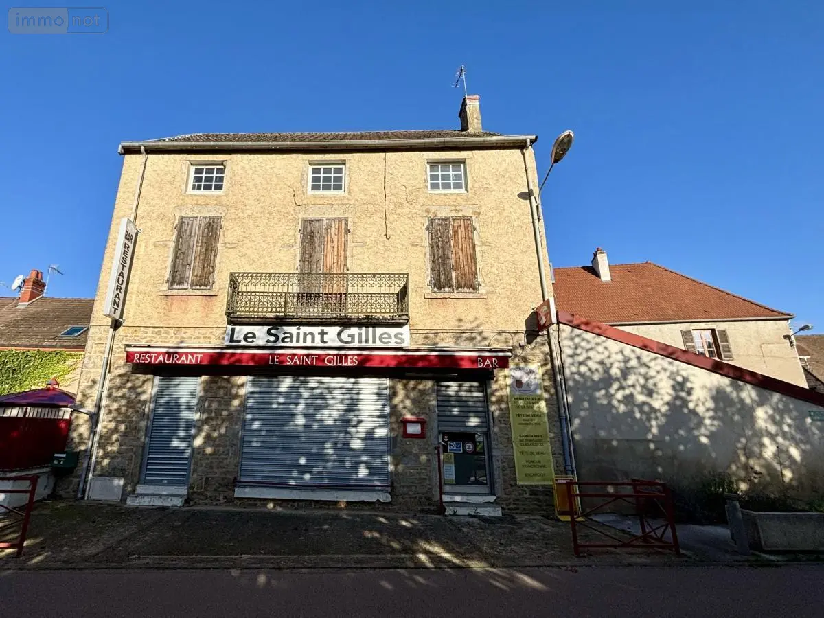 Immeuble de rapport a vendre Saint-Gilles 71510 Saône-et-Loire 71 285 m2 236000 euros 71057-26 001