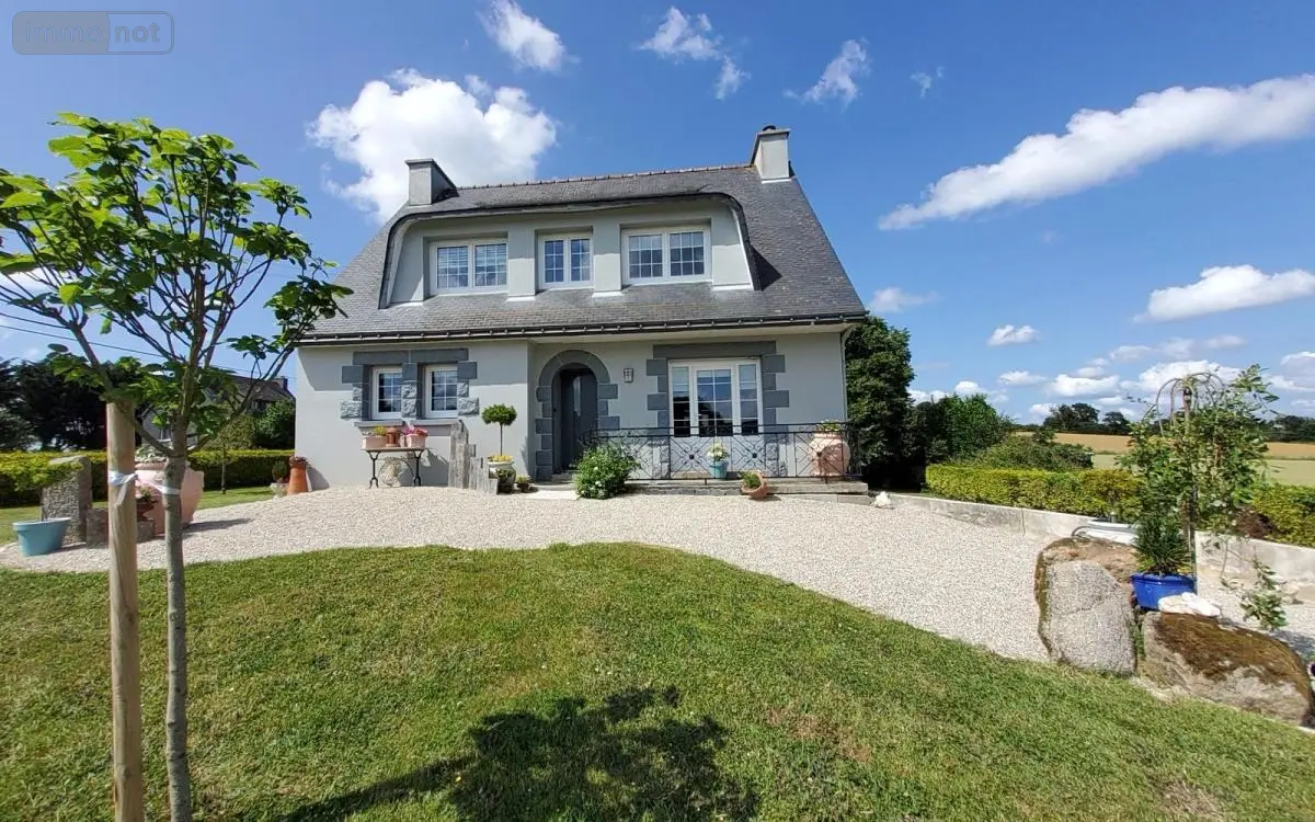 Maison a vendre Maël-Carhaix 22340 Côtes-d'Armor 22 125 m2 5 pièces 199500 euros 29066-3892 001