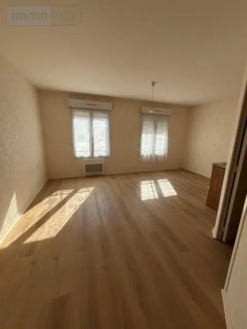 Location appartement Le Mans 72000 Sarthe 72 25 m2 1 pièce 350 euros 72010-L772 001