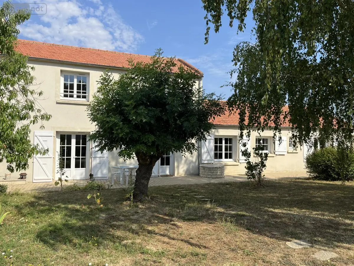 Maison a vendre Vouillé-les-Marais 85450 Vendée 85 145 m2 6 pièces 285350 euros 85088-2329 001