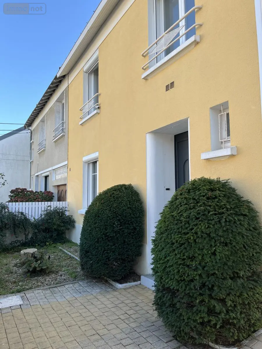 Location maison Nantes 44300 Loire-Atlantique 44 86 m2 4 pièces 1314 euros 44028-L209 001