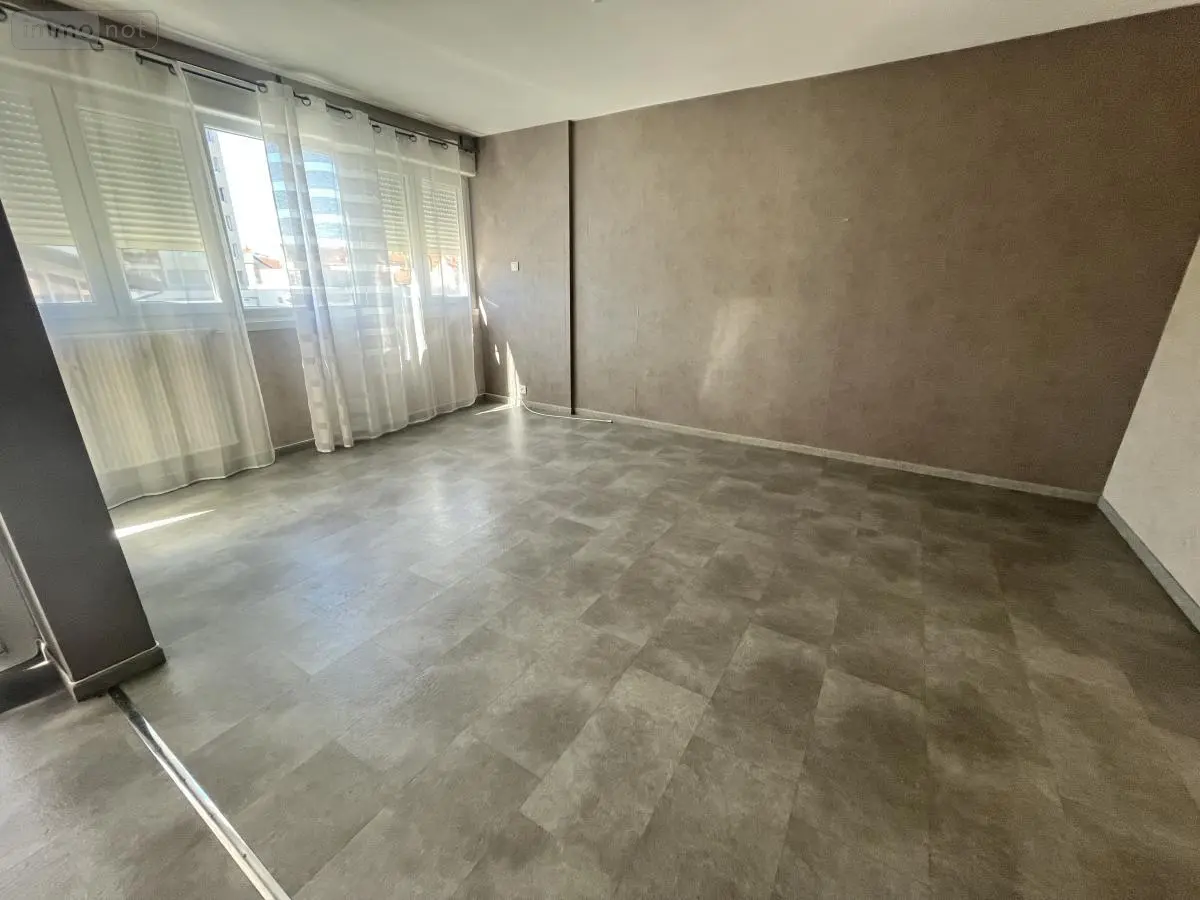 Appartement a vendre Vesoul 70000 Haute-Saône 70 93 m2 5 pièces 119000 euros 70001-102 001