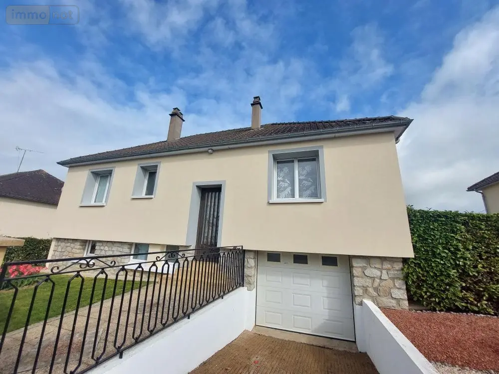 Maison a vendre Cossé-le-Vivien 53230 Mayenne 53 81 m2 4 pièces 157560 euros 53032-1090 001