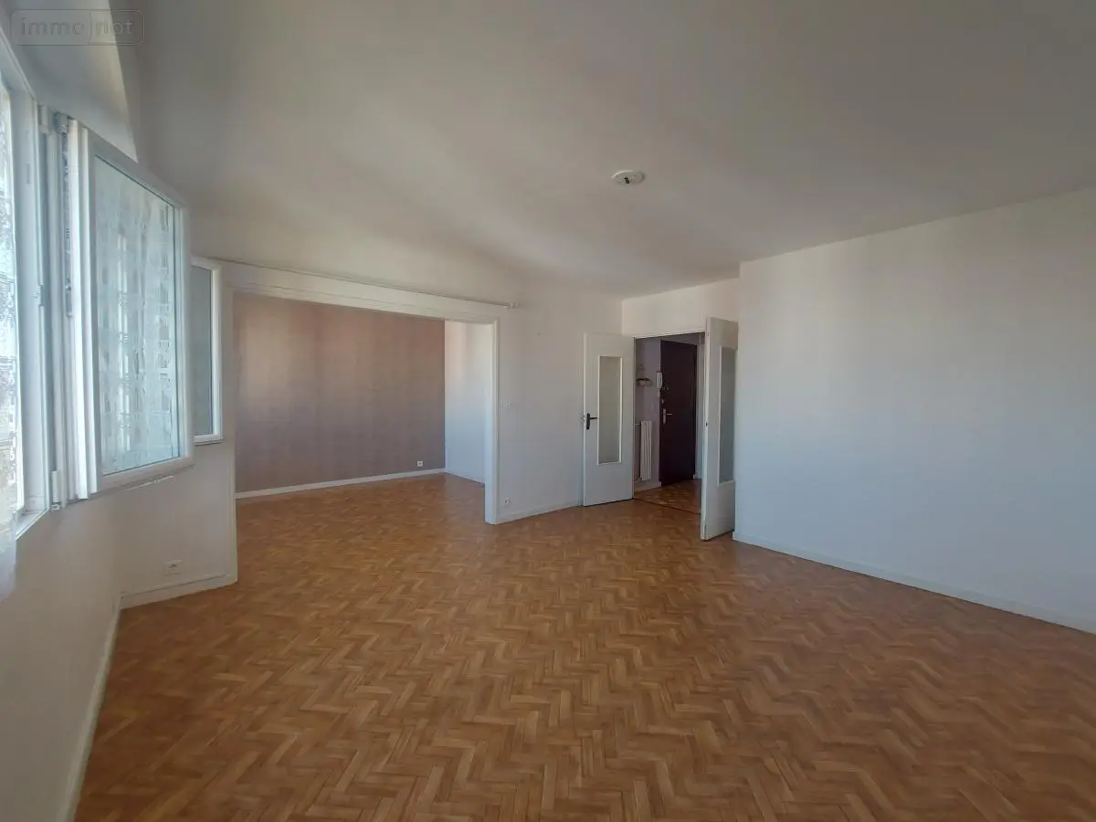 Appartement a vendre Lanester 56600 Morbihan 56 75 m2 4 pièces 156840 euros 56040-685 001
