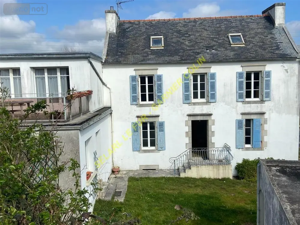 Immeuble de rapport a vendre Audierne 29770 Finistère 29 210 m2 260250 euros 29021-2070 001