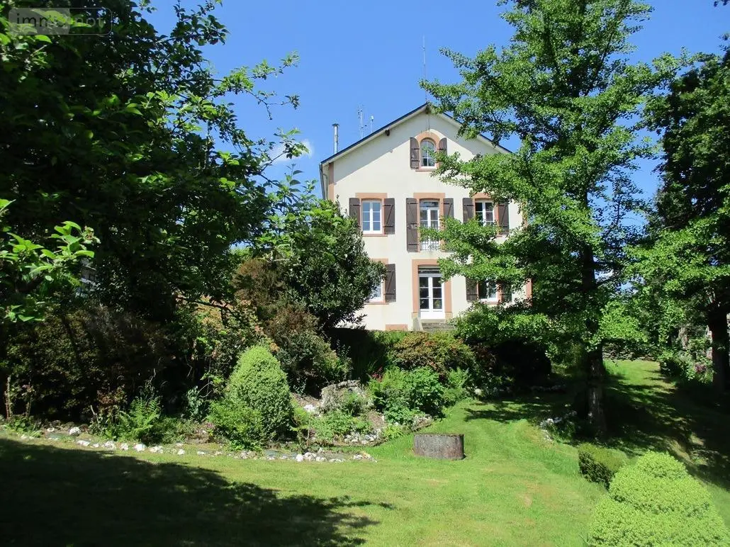 Maison a vendre Cléden-Poher 29270 Finistère 29 194 m2 10 pièces 372750 euros 29064-2783 001