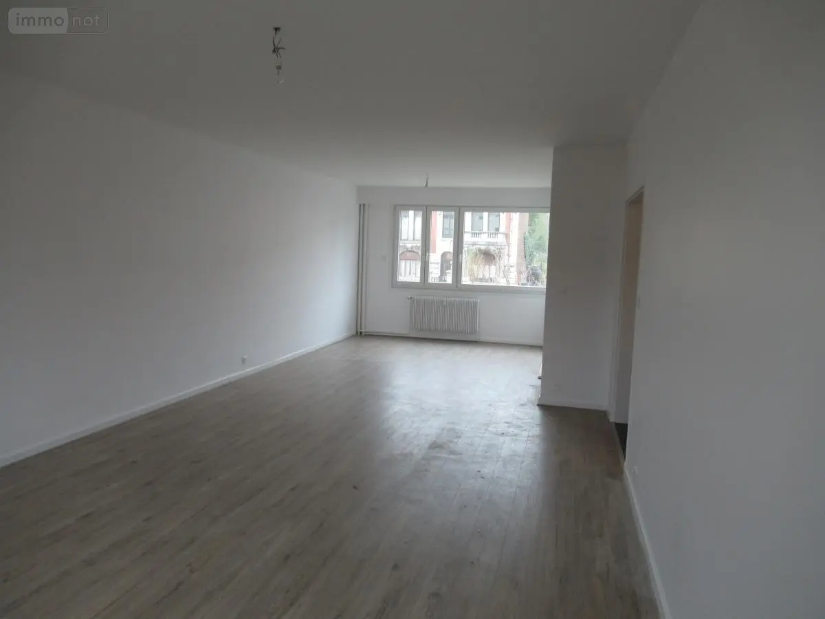 Location appartement Cambrai 59400 Nord 59 98 m2 3 pièces 930 euros 59083-L1821 001