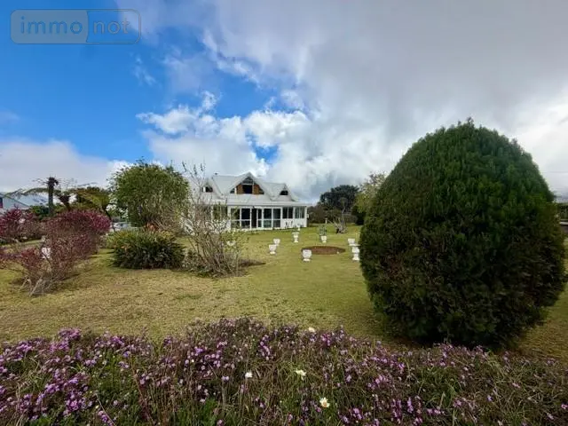 Maison a vendre Le Tampon 97418 La Réunion 974 230 m2 7 pièces 559075 euros 97409-362 001