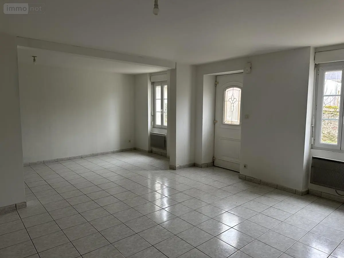 Maison a vendre Beauvau 49140 Maine-et-Loire 49 134 m2 5 pièces 175959 euros 49050-558 001