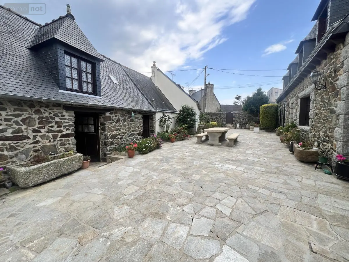 Maison a vendre Hillion 22120 Côtes-d'Armor 22 155 m2 7 pièces 477000 euros 22007-793 001