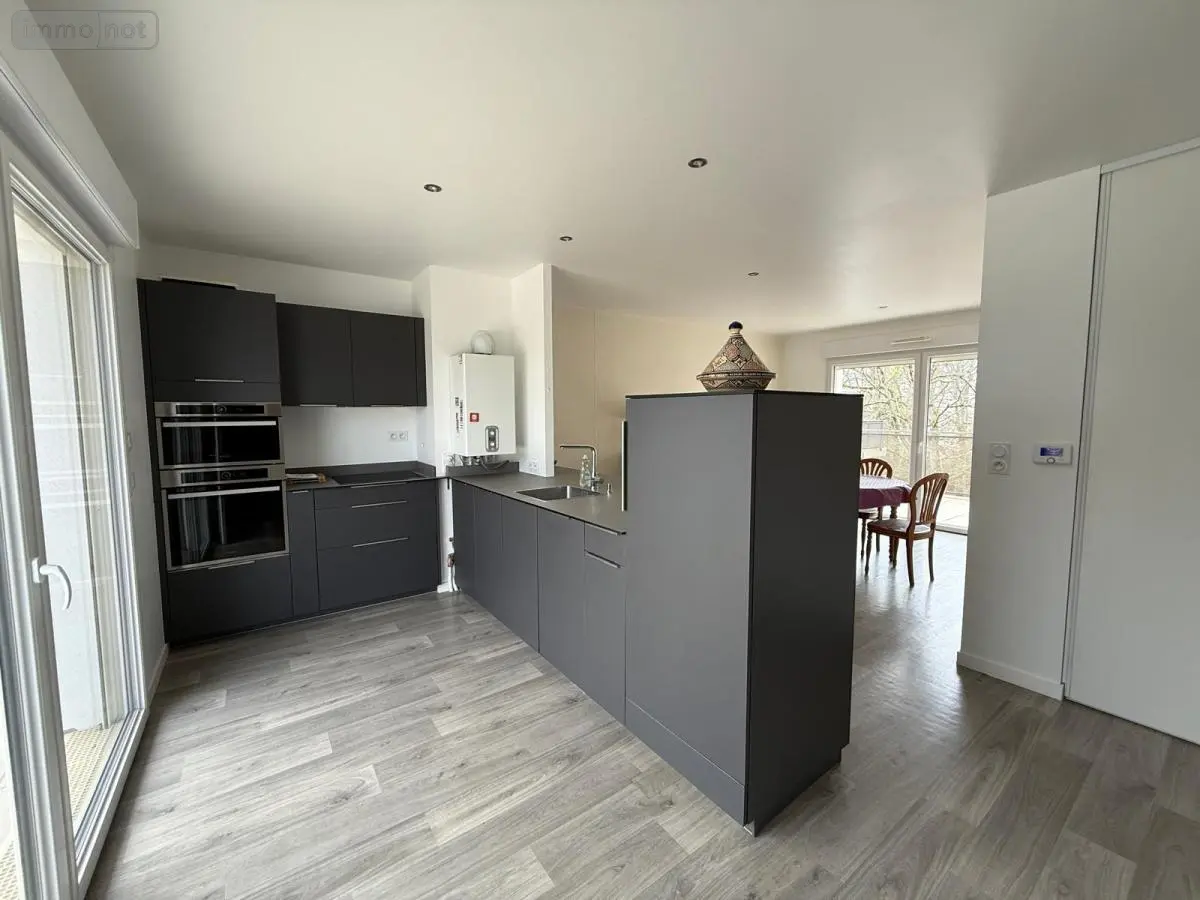 Appartement a vendre Tours 37000 Indre-et-Loire 37 64 m2 3 pièces 264600 euros 37007-2775 001