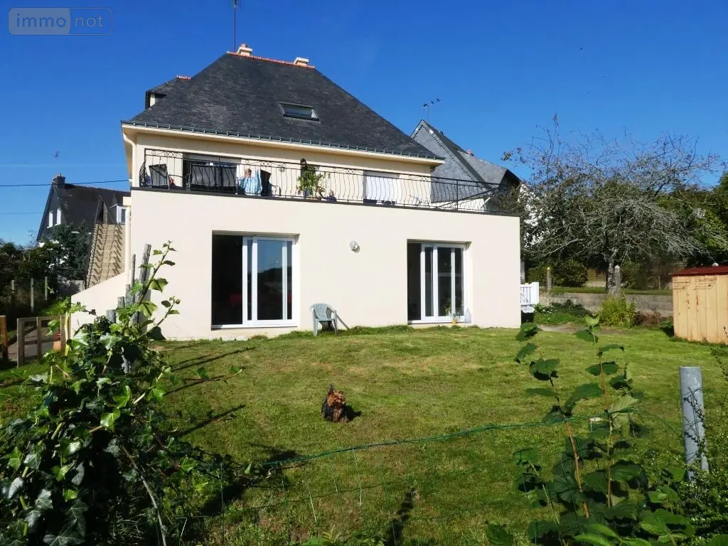 Immeuble de rapport a vendre Guémené-sur-Scorff 56160 Morbihan 56 206 m2 229800 euros 56075-2192 001