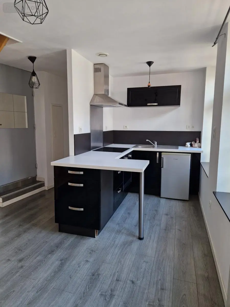 Location appartement Arras 62000 Pas-de-Calais 62 36 m2 655 euros 62133-L545 001