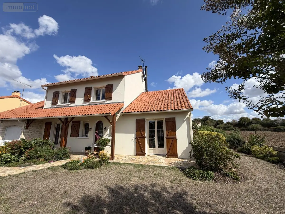 Maison a vendre Coron 49690 Maine-et-Loire 49 142 m2 8 pièces 230700 euros 49055-111 001